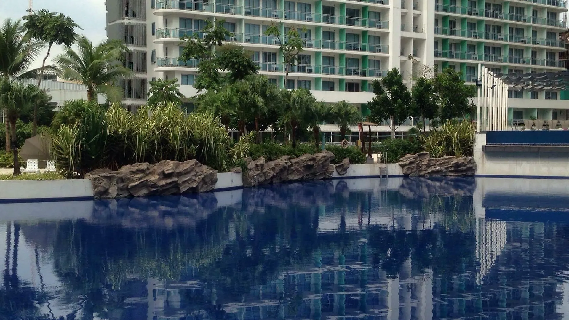 Azure Positano Staycation 1433 Paranaque City Hotel